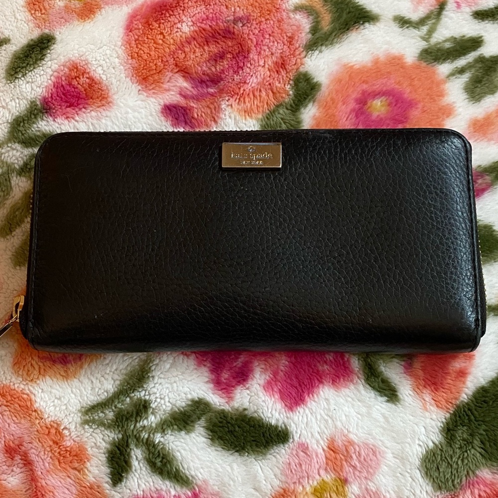 Kate Spade Black Wallet
